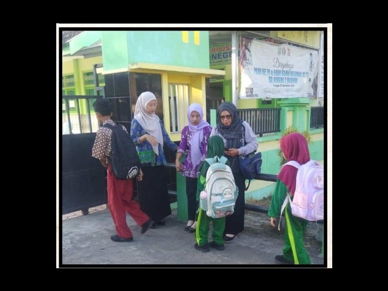 SAMBUT SISWA